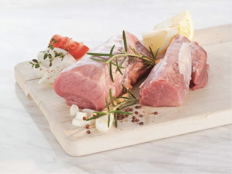 Königshofer Bio Schweinefilet, 2 Stück á Ca 250 Gr, Ca 500 Gr 1 Königshofer Bio Schweinefilet, 2 Stück á Ca 250 Gr, Ca 500 Gr